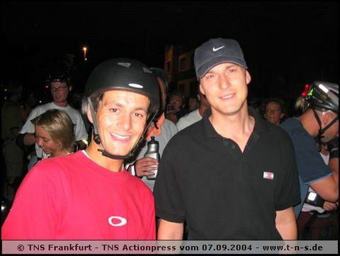 tns-2004-080.jpg