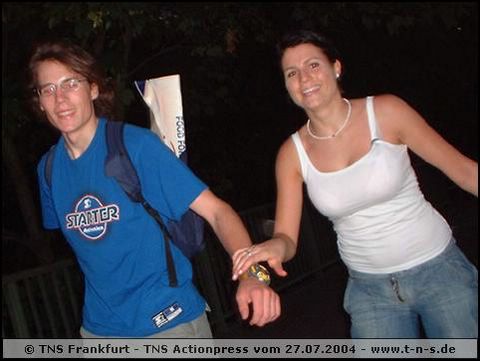 tns-2004-081.jpg