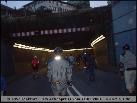 tns-2004-086.jpg