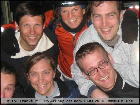 tns-2004-087.jpg