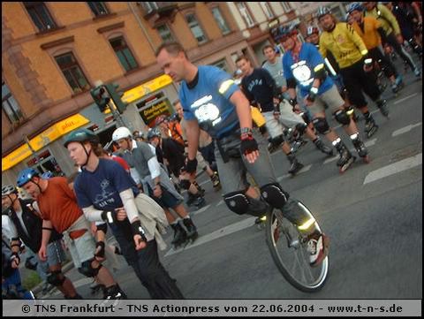 tns-2004-138.jpg