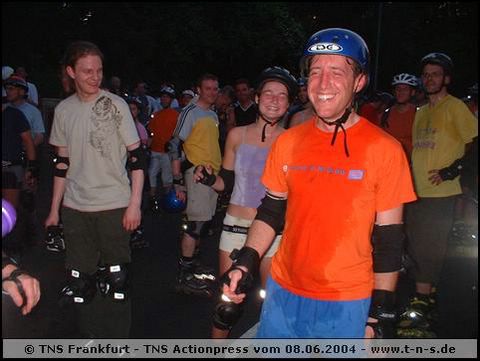 tns-2004-157.jpg