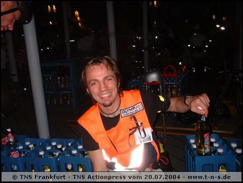 tns-2004-179.jpg