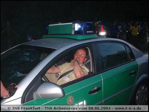 tns-2004-189.jpg