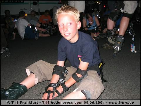 tns-2004-221.jpg