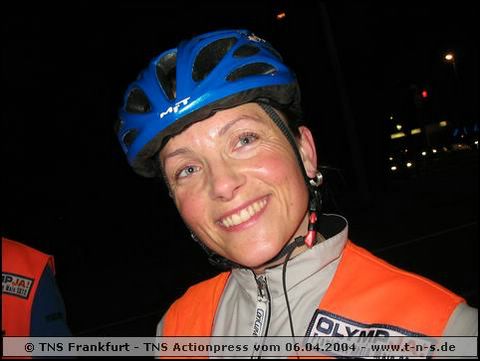 tns-2004-223.jpg