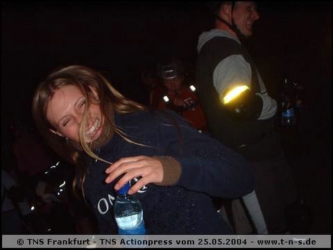 tns-2004-241.jpg