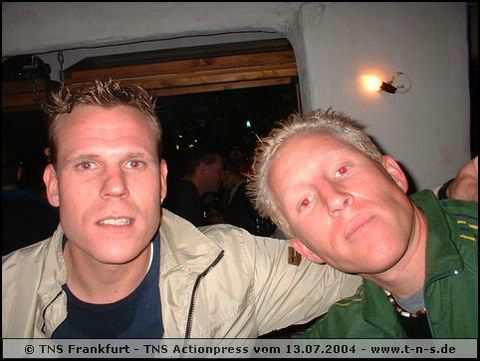 tns-2004-293.jpg