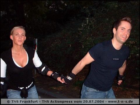 tns-2004-313.jpg