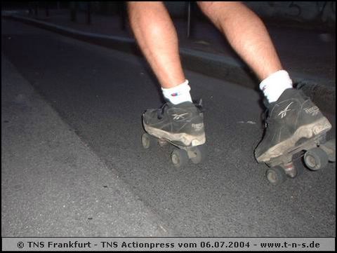 tns-2004-325.jpg