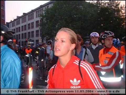 tns-2004-342.jpg