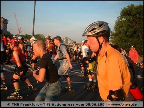 tns-2004-360.jpg