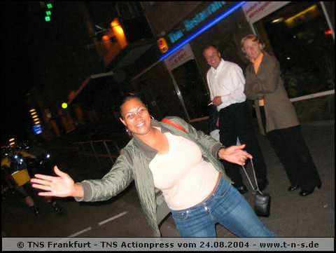 tns-2004-387.jpg