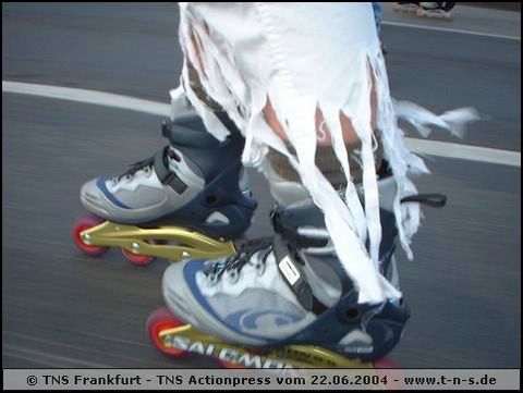 tns-2004-432.jpg