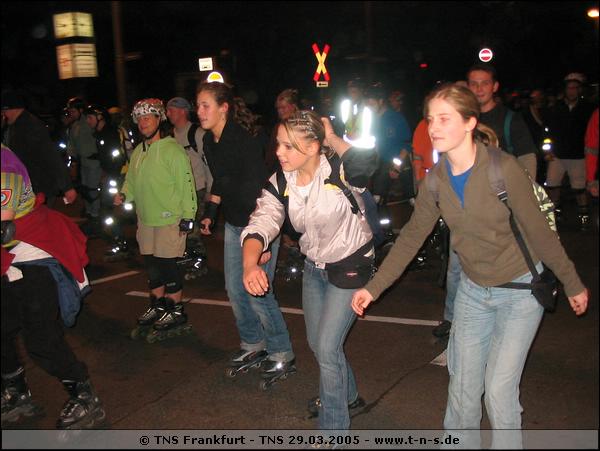tns-29-03-05-062.jpg