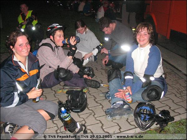 tns-29-03-05-150.jpg