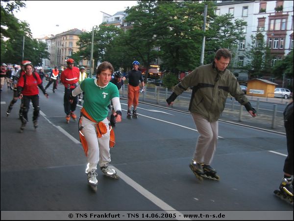 tns-14-06-05-098.jpg