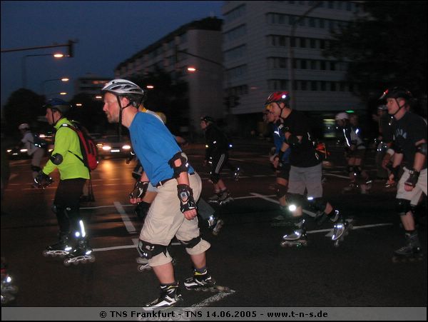 tns-14-06-05-373.jpg