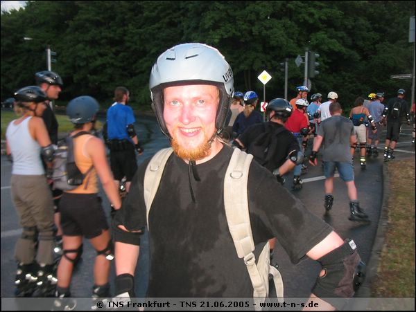 tns-21-06-2005-100.jpg