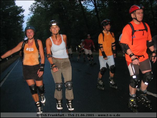 tns-21-06-2005-131.jpg