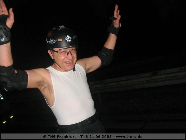 tns-21-06-2005-213.jpg