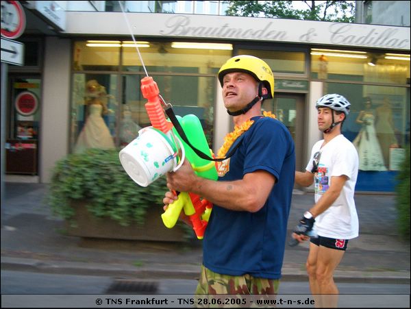 tns-28-06-2005-151.jpg