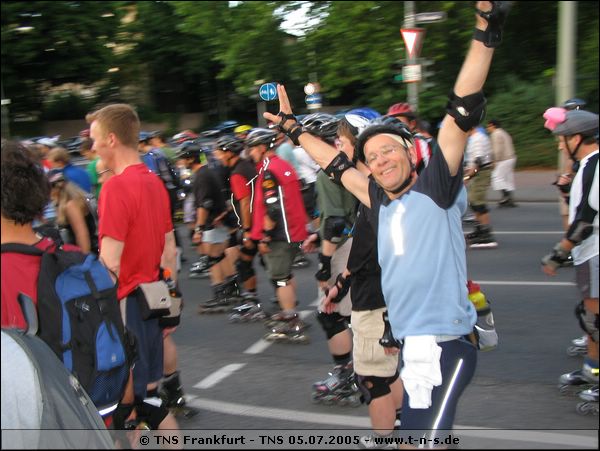 tns-05-07-05-068.jpg