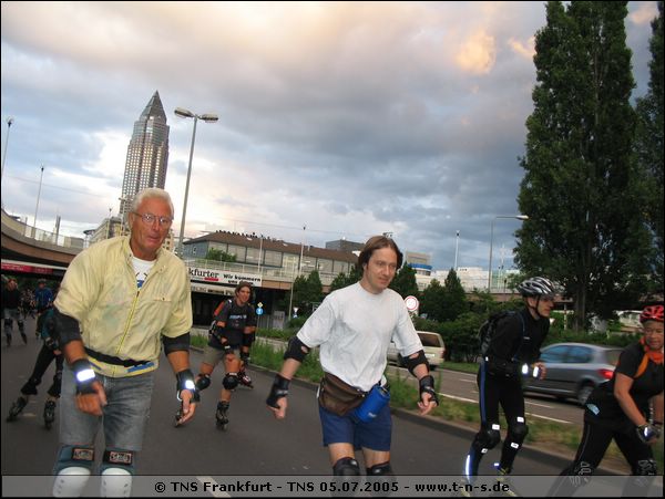 tns-05-07-05-090.jpg