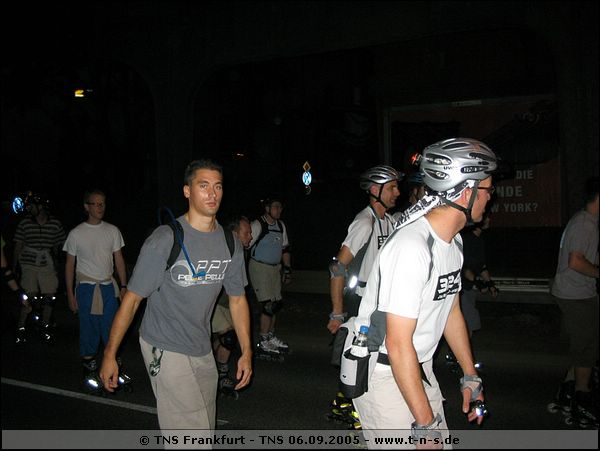 tns-06-09-05-040.jpg