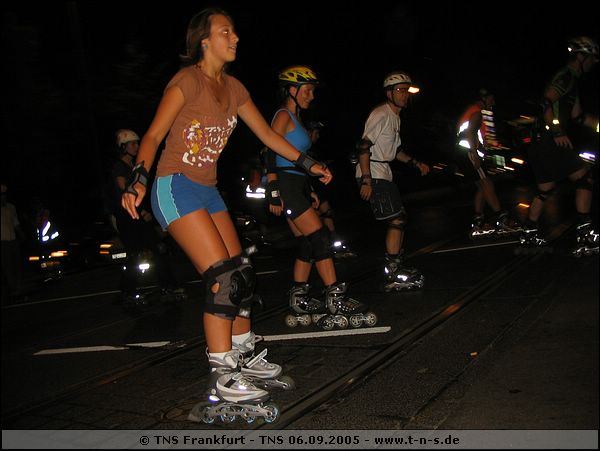 tns-06-09-05-105.jpg