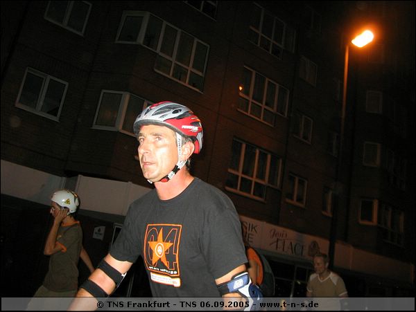 tns-06-09-05-121.jpg
