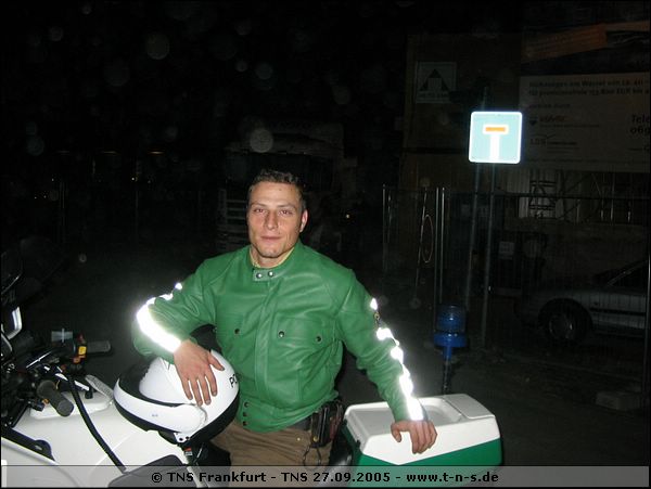 tns-27-09-05-335.jpg