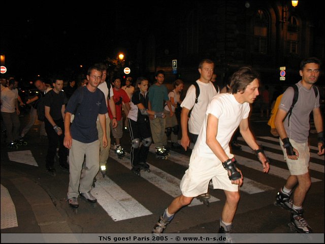 paris-05-nightskating-100.jpg