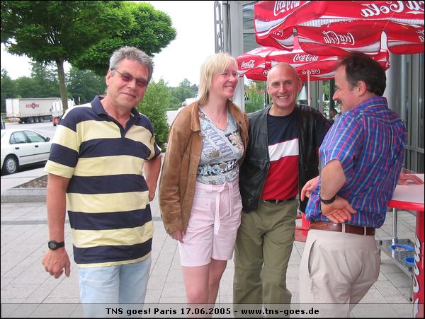 tns-goes-paris-004.jpg