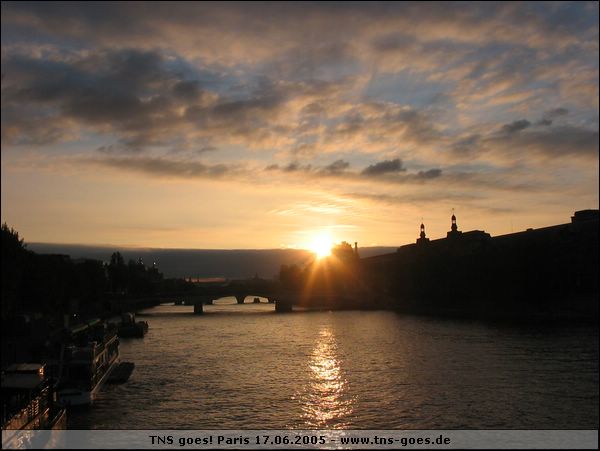 tns-goes-paris-536.jpg