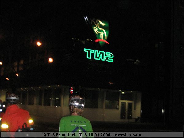 tns-18-04-2006-255.jpg