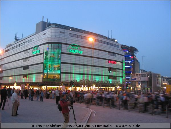tns-25-04-06-057.jpg