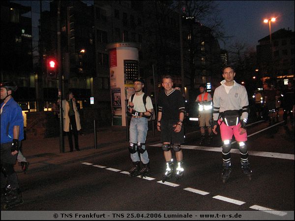tns-25-04-06-093.jpg