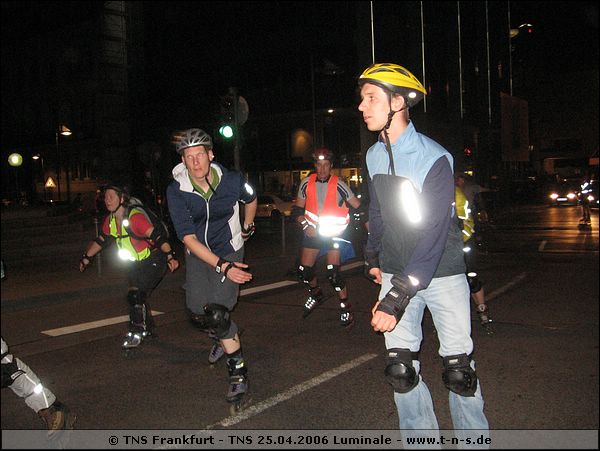 tns-25-04-06-238.jpg