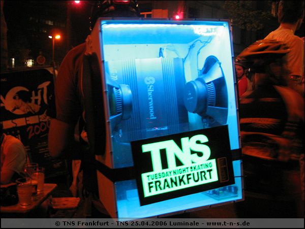 tns-25-04-06-279.jpg