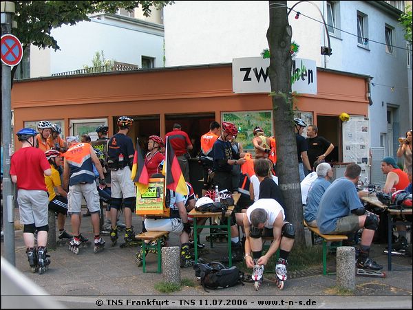 tns-11-07-06-008.jpg