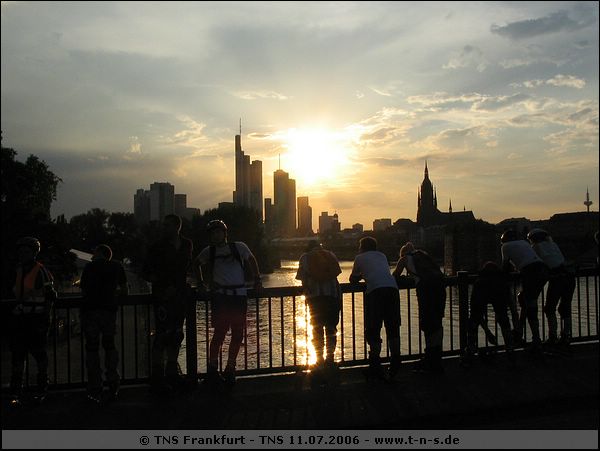 tns-11-07-06-021.jpg