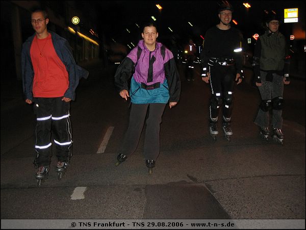 tns-29-08-06-031.jpg