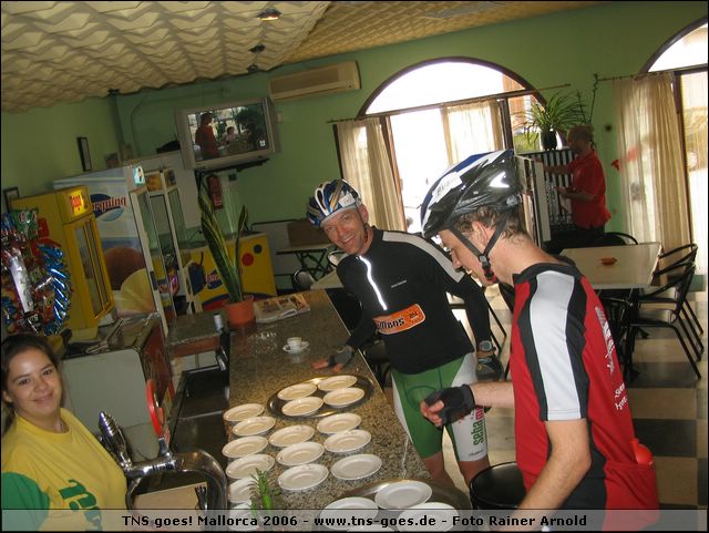 Ma-02-11-06-11-15-04-RA.jpg