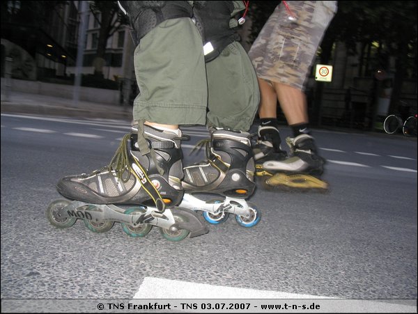 tns-030707-090.jpg