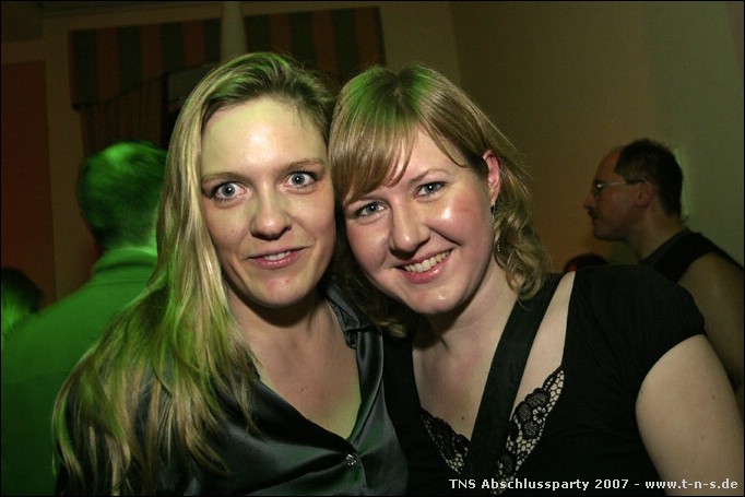 TNSPARTY-071201-000222.jpg