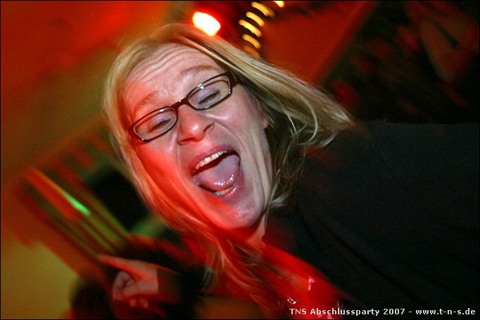 TNSPARTY-071201-003036_2.jpg