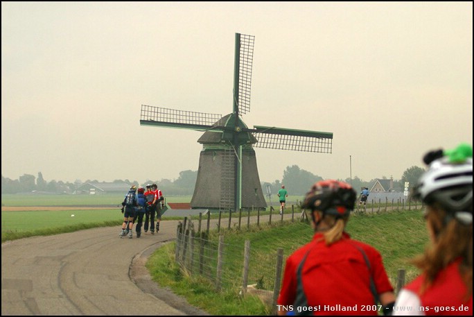 Holland-070922-120202-FR.jpg