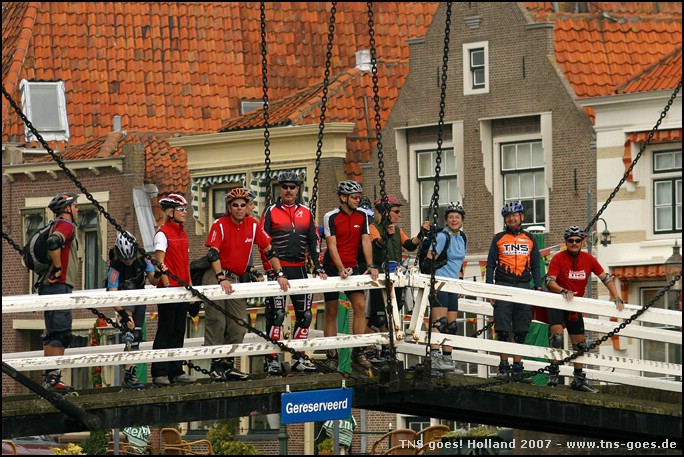 Holland-070922-135050-FR.jpg