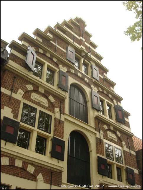 Holland-070922-135512-RH.jpg